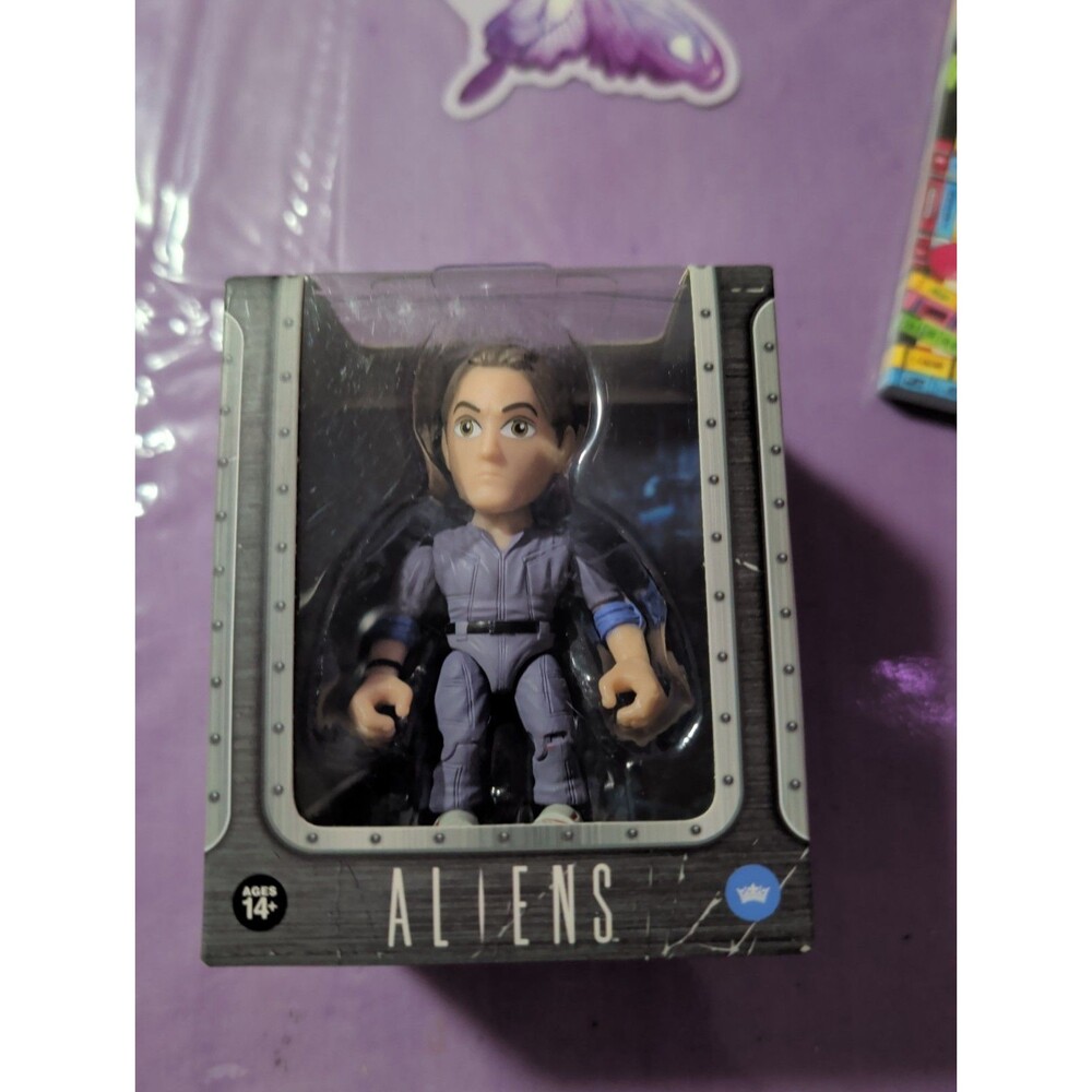 Loyal Subjects ALIENS -LANCE BISHOP 2/12 Figure 3" Hot Topic Exclusive!